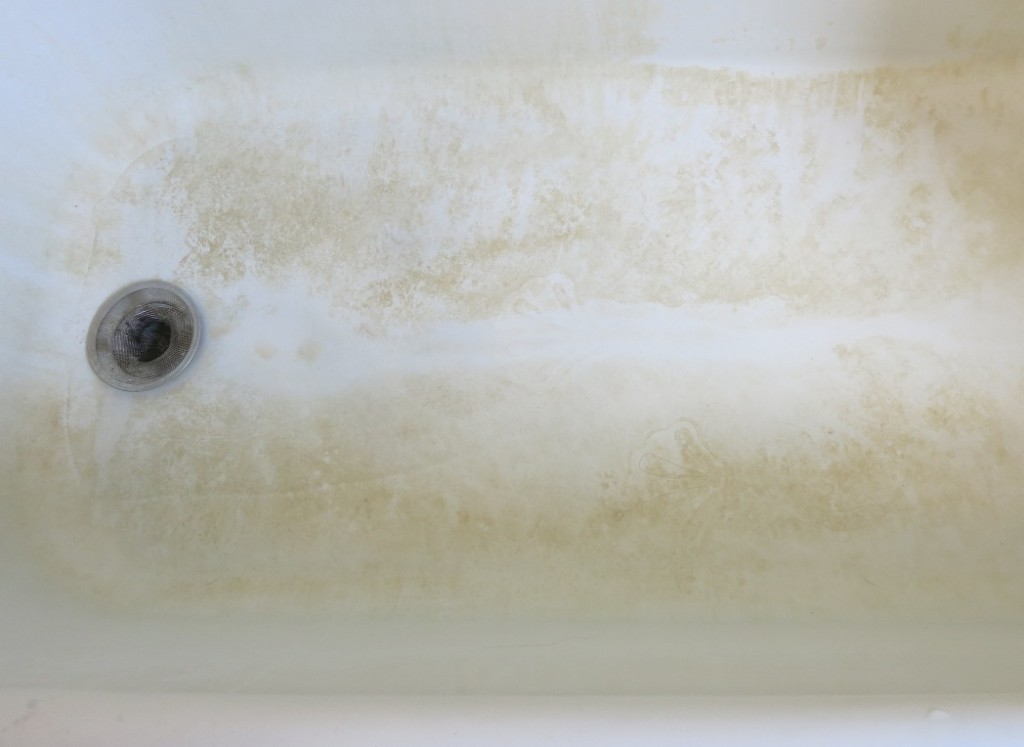 Rust Stained Bathtub I Just Gotta Share, Hard Water Stains Bathtub